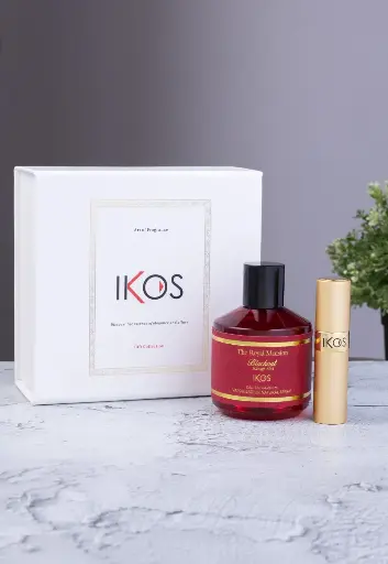 [IKOS GIFT SET BLACKOUT ROGUE 850 + ATOMISER UNISEX] IKOS GIFT SET BLACKOUT ROGUE 850 + ATOMISER UNISEX