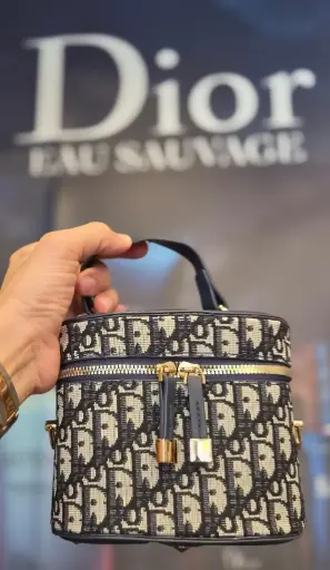 DIOR SLING BAG