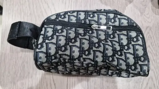 DIOR TOILETRY POUCH